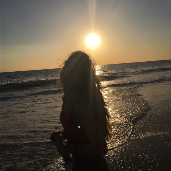 Meet your Posher, Ashley - Picture 1 of 1